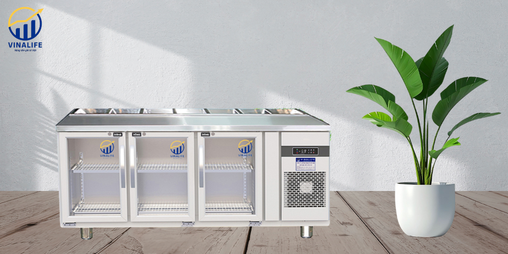 Bàn Salad Cánh Kính 1.8m